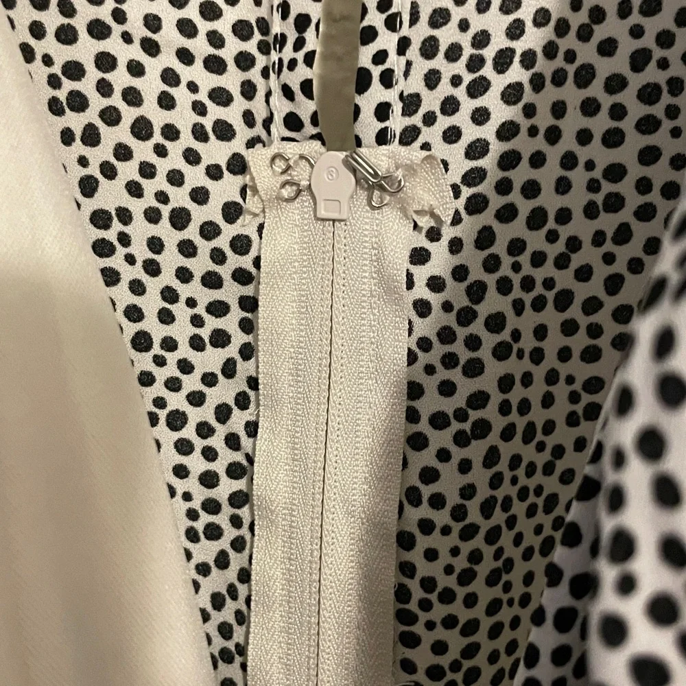 Mon Ami Black and White Spotted dress - Picture 11 of 12